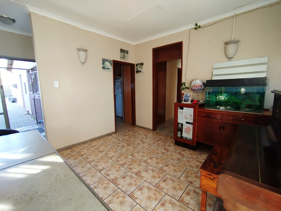 To Let 3 Bedroom Property for Rent in Vredenburg Western Cape
